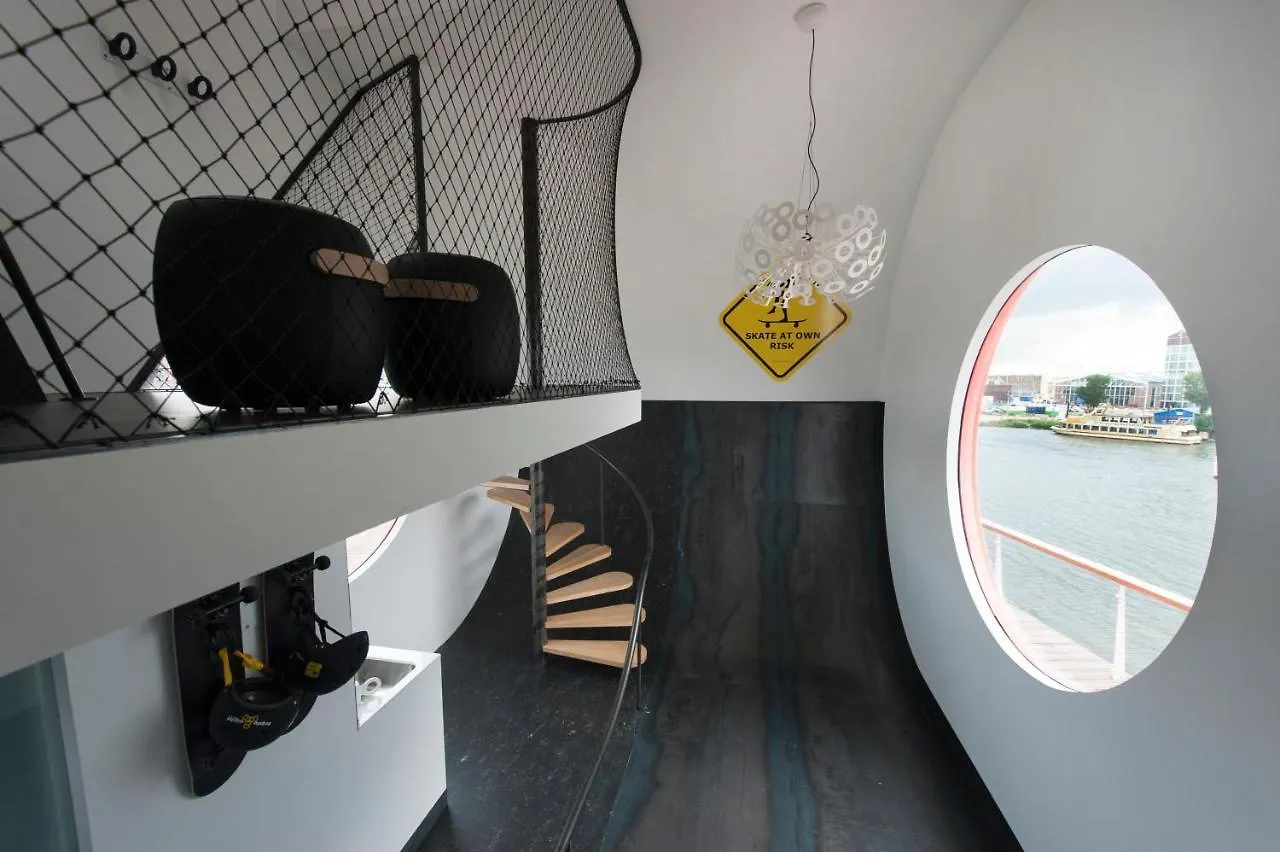 Hotel Botel Amsterdam