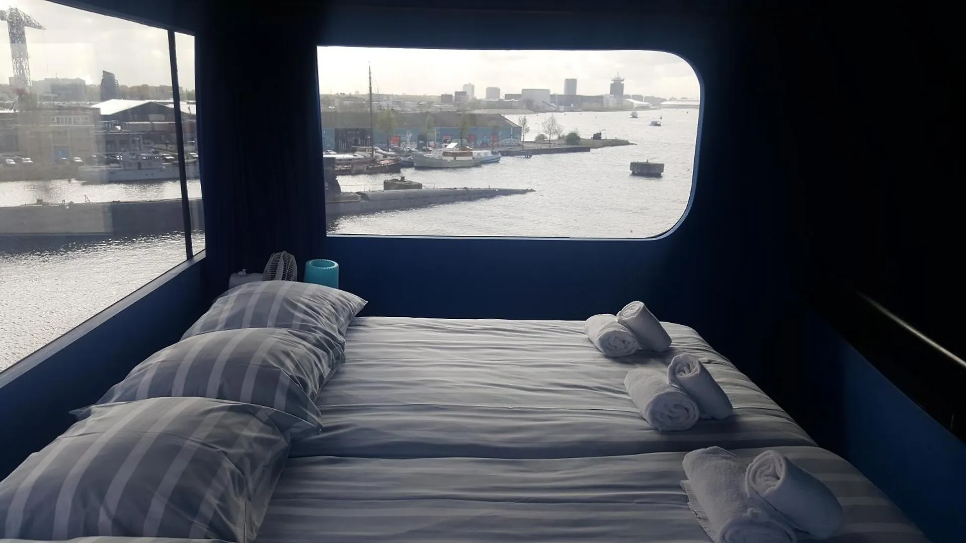 Botel Amsterdam Nederland