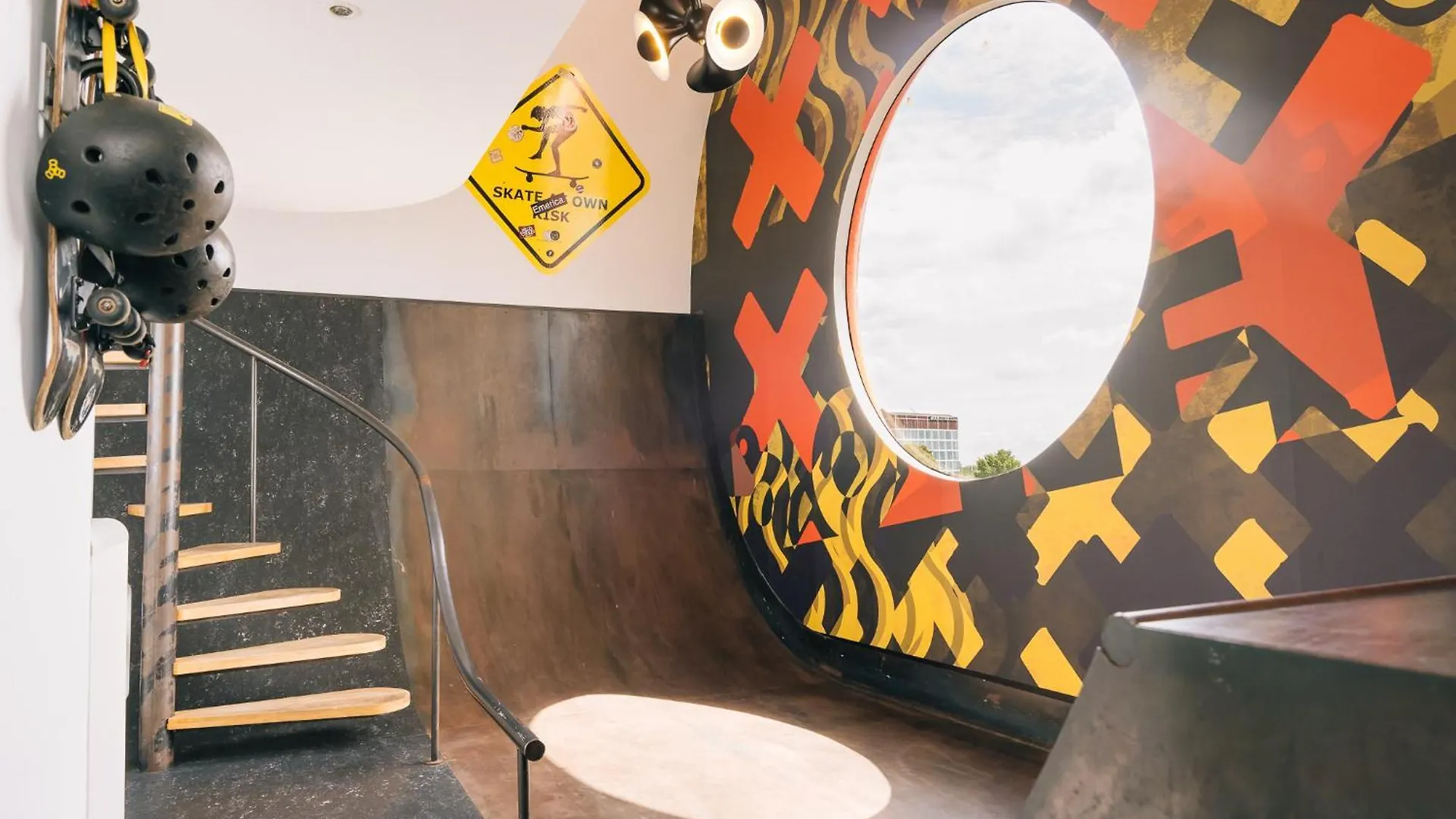 Botel Amszterdam Szálloda