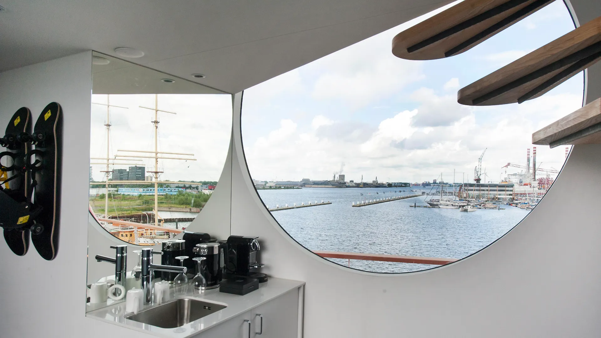 Botel Amsterdam Hotel