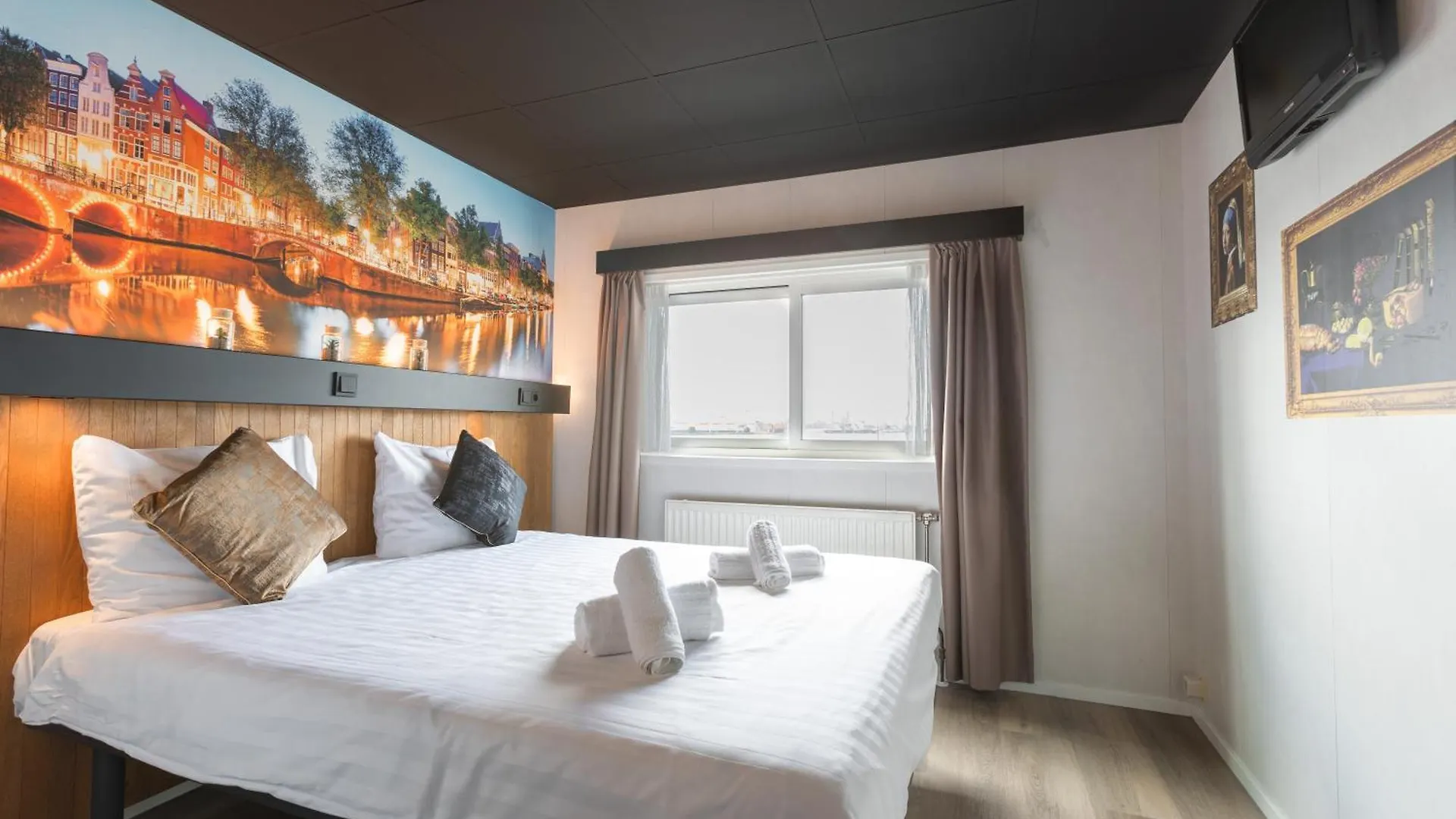 Botel Amsterdam 3*,  Netherlands